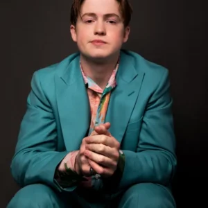 kit-connor-green-suit