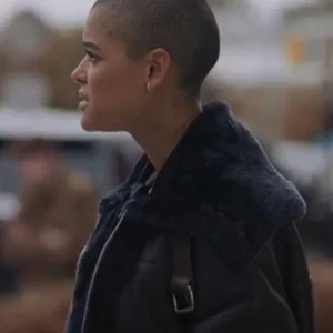 Gossip-Girl-Julien-Calloway-Fur-Trim-Black-Jacket-1