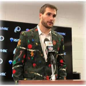 Kirk-Cousins-Green-Christmas-Suit