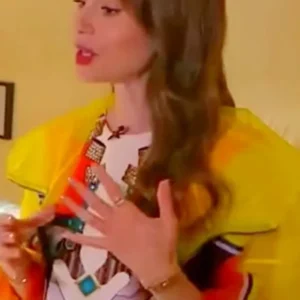 Lily-Collins-Emily-in-Paris-S03-Yellow-Jacket