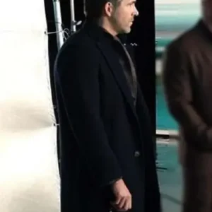 Ryan-Reynolds-Black-Wool-Blazer-Back