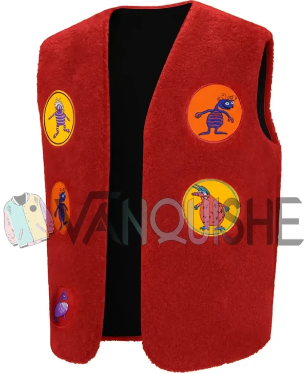Familia Junior P. Luche J Red Vest front