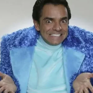 Ludovico P. Luche Familia Eugenio Derbez La Blue Suit