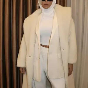 Beyoncé Fur Long Coat