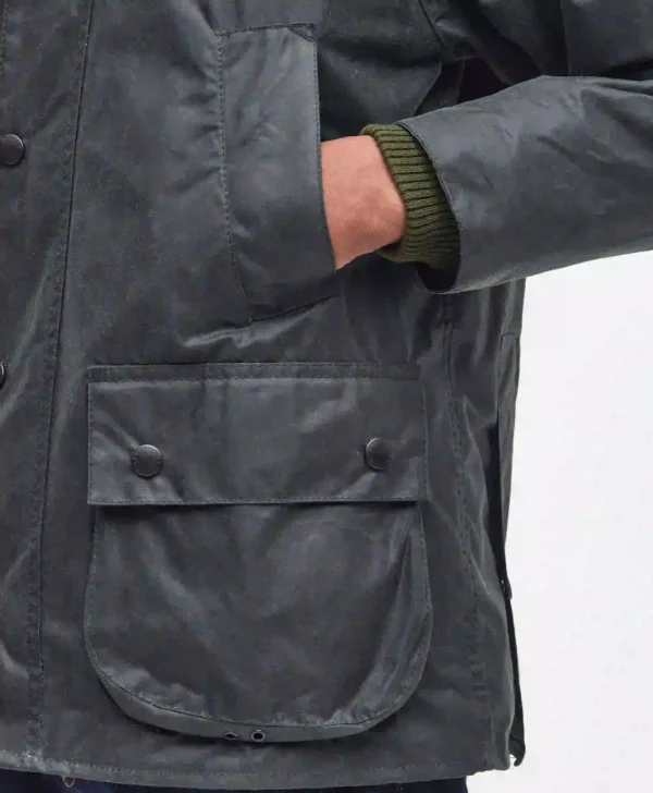 Eddie The Gentlemen 2024 Theo James Jacket Closeup scaled