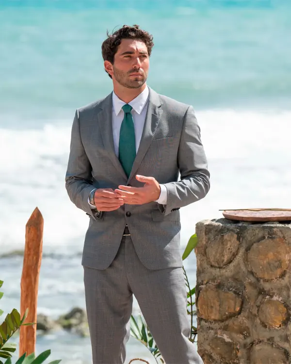 Purchase The Bachelor S28 Finale Joey Graziadei’s Grey Suit