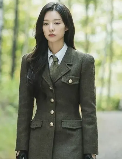 Kim Ji-won Queen of Tears 2024 Green Coat