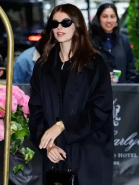 Met Gala 2024 Kaia Gerbers Black Trench Coat