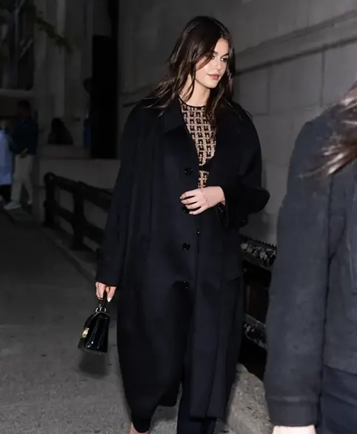 Met Gala 2024 Kaia Gerber’s Black Trench Coat For Sale