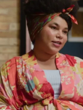 My Life is Murder S04 Madison Feliciano Maxi Kimono