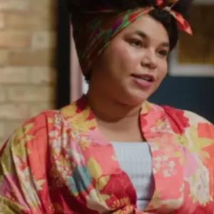 My Life is Murder S04 Madison Feliciano Maxi Kimono