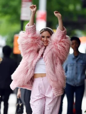 Order Suki Waterhouse Furry Pink Jacket