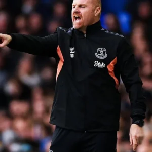 Sean Dyche Tracksuit clsoeup