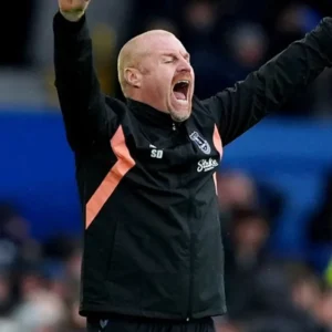 Sean Dyche Tracksuit right