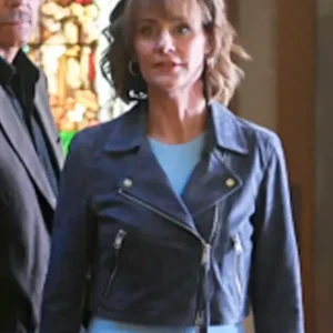 Sharon Leone Fire Country S02 Cropped Jacket