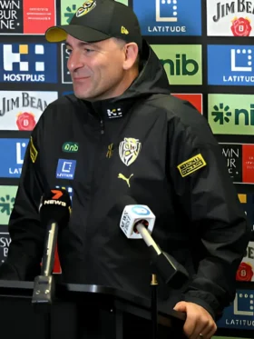 Richmond Tigers Black Hooded Jacket