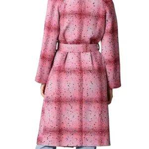 Unprisoned Season 02 Kerry Washington Pink Coat