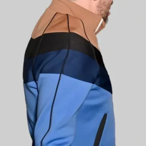 Jason Sudeikis Ted Lasso S03 Fleece Premiere Tracksuit Side View