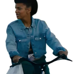 Vivian Fitting In Crop Trucker Denim Jacket For Sale