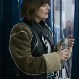 rosemarie dewitt smile 2 black leather jacket