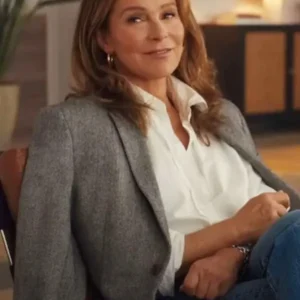 A Real Pain Jennifer Grey Blazer