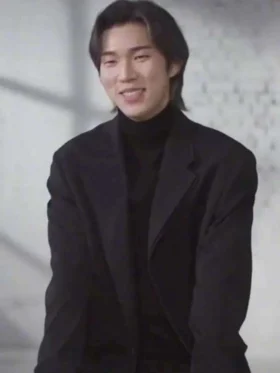 All Of Us Are Dead Yoon Gwi Nam Black Blazer