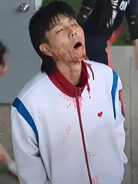 All of Us Are Dead Yoon Gwi Nam White Jacket