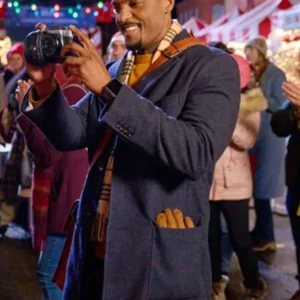 Dez Christmas With A Kiss Blue Coat