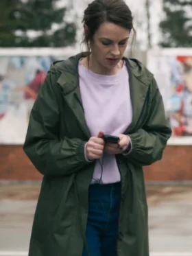 Lucy Chambers The Devils Hour S02 Green Long Coat