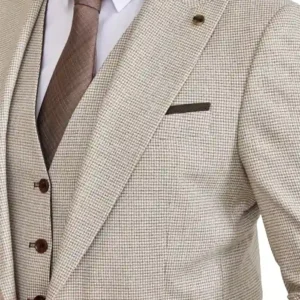 Mens 3 Piece Tweed Light Brown Suit Collar