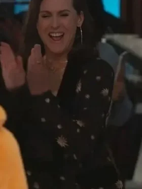 Molly Shannon Only Murders In The Building S04 Star Print Blazer left