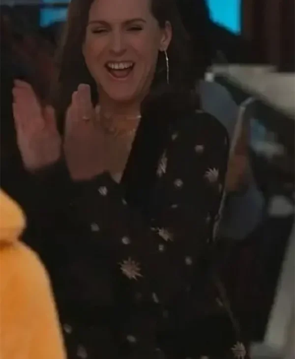 Molly Shannon Only Murders In The Building S04 Star Print Blazer left