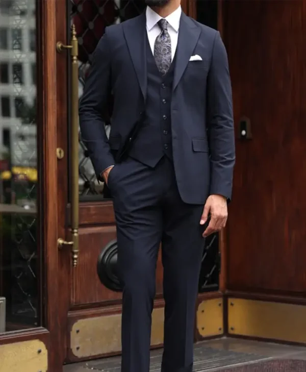 Tailored Slim Fit Dark Blue Mens Three Piece Suit