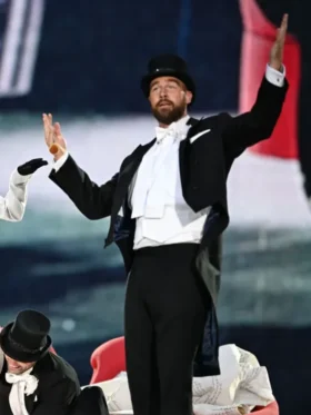 travis kelce suit taylor swift
