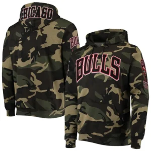 Chicago Bulls Team Pullover Hoodie Camo Front