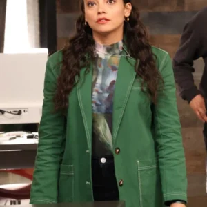 Lacey Quinn Found S02 Green Blazer
