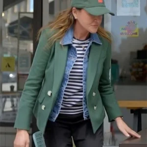 Christa Miller Shrinking S02 Green Blazer