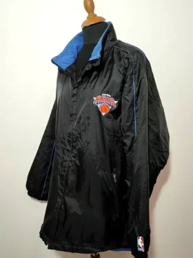 New York Knicks Black Vintage Jacket Side