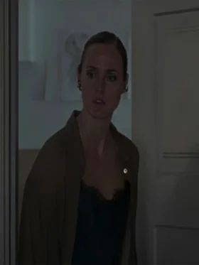 Armand Renate Reinsve Brown Shirt 