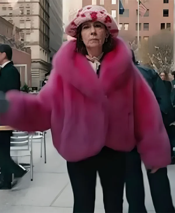 Carrie Preston Elsbeth S02 Fur Coat