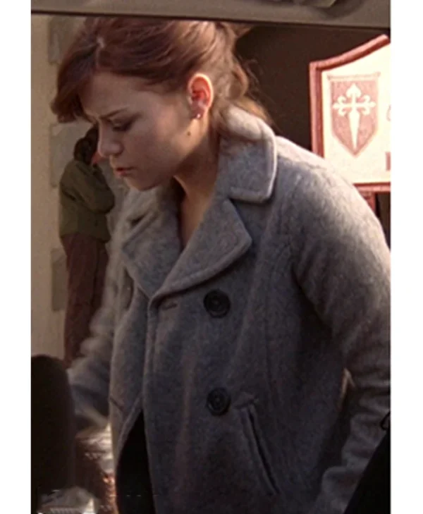 Haley James One Tree Hill S05 Grey Coat