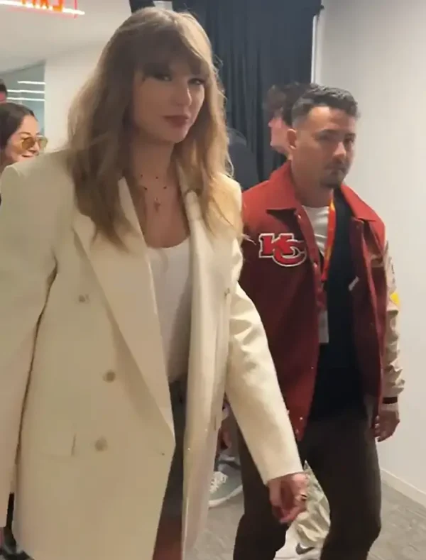 Taylor Swift Super Bowl LIX 2025 Brazer
