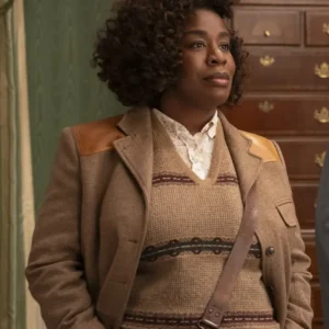 The Residence S01 Uzo Aduba Brown Blazer Side