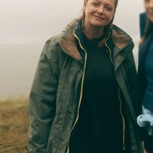 007 Road to a Million S01 Beth Foxwell Green Jacket Side