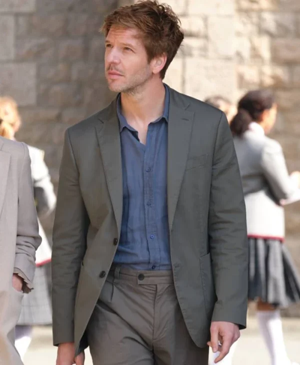 Bergerac S01 Damien Molony Green Blazer Side
