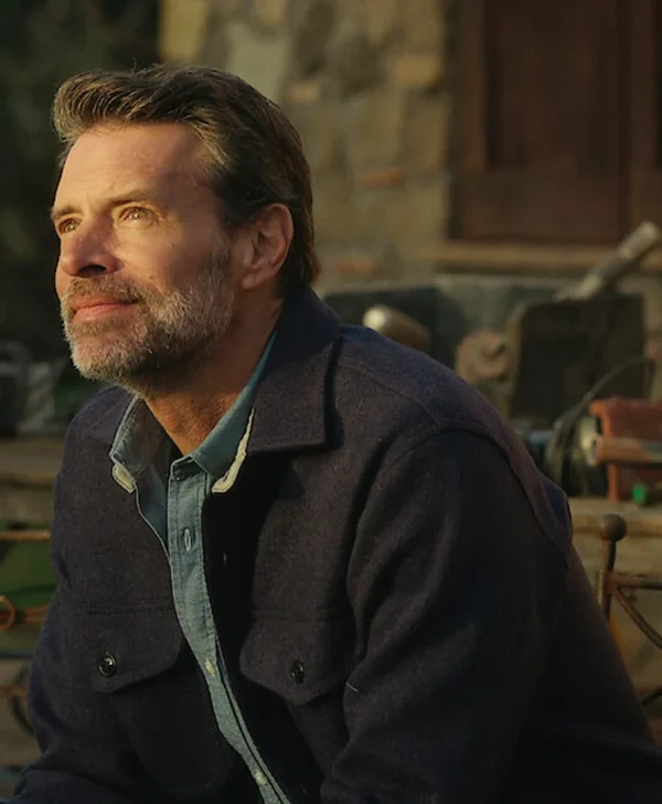 La Dolce Villa Scott Foley Blue Jacket front