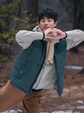 Newtopia S01 Park Jeong-min Green Vest