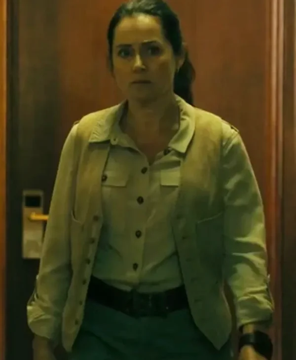 Prime Target S01 Professor Andrea Lavin Beige Vest Back