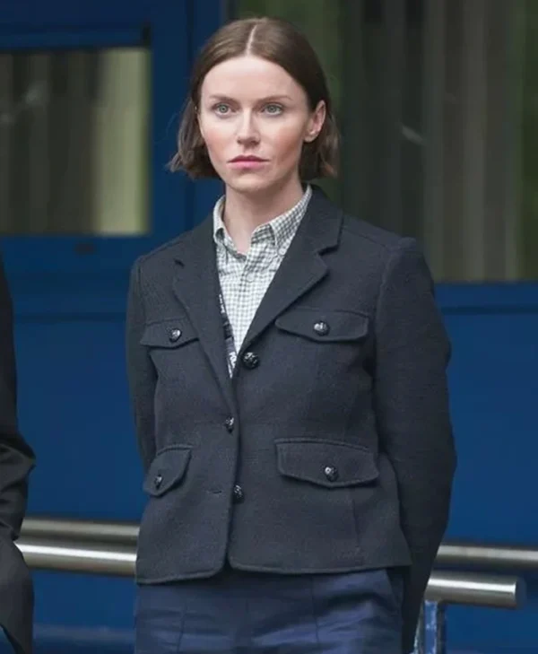 The Bay S05 Erin Shanagher Black Jacket Side
