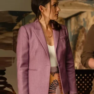 Watson S01 Inga Schlingmann Purple Blazer Side